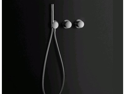 Eclipse - Wall-Mounted Shower - 1756