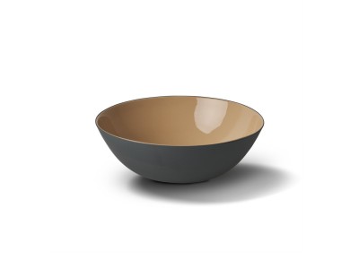 Round Medium Bowl, Black & Straw Color