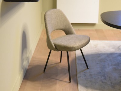 Saarinen Conference Relax Chair